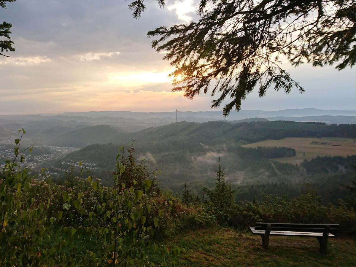 Ferienwohnung Sunnenviul Lennestadt Esterno foto